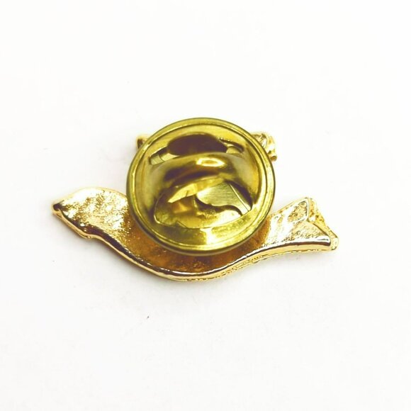 Yellow Dove Enamel Lapel Pin Badge With Gold-Tone Finish - Picture 3 of 4